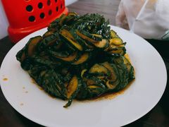 蓑衣黄瓜-王三姑牛肉饼
