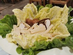 -霄汉牛三鲜湖北砂锅菜(万松园2店)