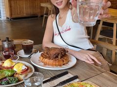 -Common Table · Brunch & Coffee