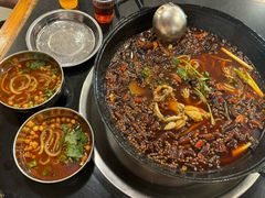 -鸿顺老铁锅美蛙鱼府(解放碑店)