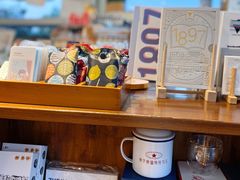 -晓风书屋(浙大紫金港店)