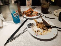 -领鲜活海鲜榴莲自助火锅(东门店)