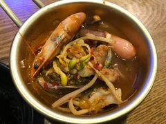 -鑫釜山海鲜烧烤(鑫丰国际店)