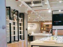 -瑞司视光眼镜·蔡司战略合作眼镜店(新街口店)