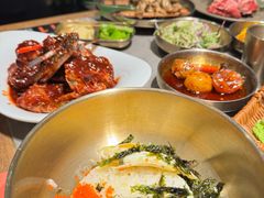-草家酱蟹炭火烤肉店(珲春南路一店)