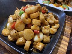 -东来菜馆•手抓海鲜家常菜•海鲜锅贴(鸽子窝店)