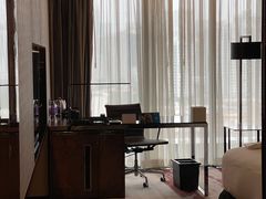 -广州天河希尔顿酒店