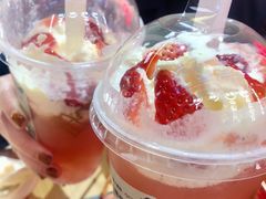-喜茶(北京华贸购物中心店)