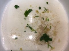 -南城香·饭香串香馄饨香(红军营店)