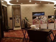 -夏阳湖皇冠假日酒店-自助餐厅