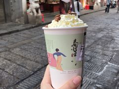 -茶颜悦色(嘉顿一楼吉时赏味游园会店)
