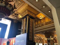 -南洋冠盛酒店(广州天河公园地铁站店)