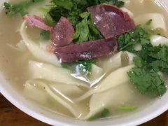 -关记·河南烩面·大盘鸡