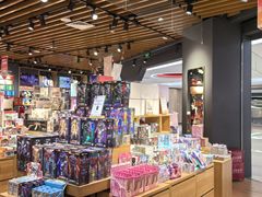 -九木杂物社(新奥购物中心店)