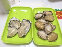 -养牛邓·潮汕牛肉海鲜自助火锅(广州店)