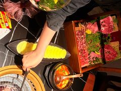 -山川小町·极番烧肉(新地假日广场店)