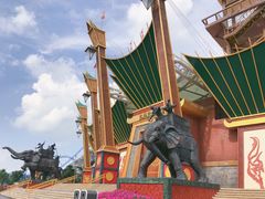 -七彩云南欢乐世界