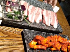 -喝丢一只鞋·东北烤肉·烧烤·铜火锅(童卫路店)