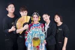 -盘子女人坊古装写真摄影(厦门总店)