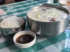 -益百岁牛尾汤主题餐厅(辛庄街店)