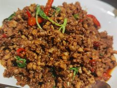 泰式夹抛菜肉碎-金厨泰国餐厅·全泰籍厨师料理(拱北店)