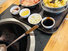 -炮爷东北铁锅炖(棠安路店)