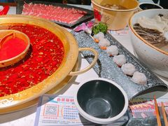 -哥老官重庆美蛙鱼头(日月光店)