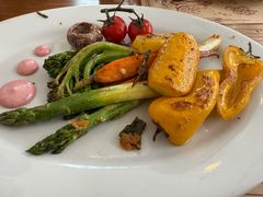 -Mark&Mars Restaurant