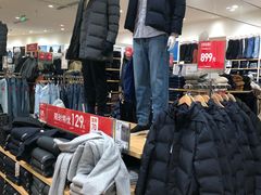 -优衣库(广州番禺万达广场店)