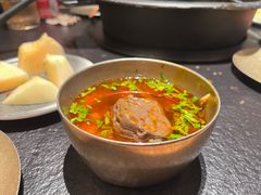 -晓宇重庆火锅(西安荟聚店)