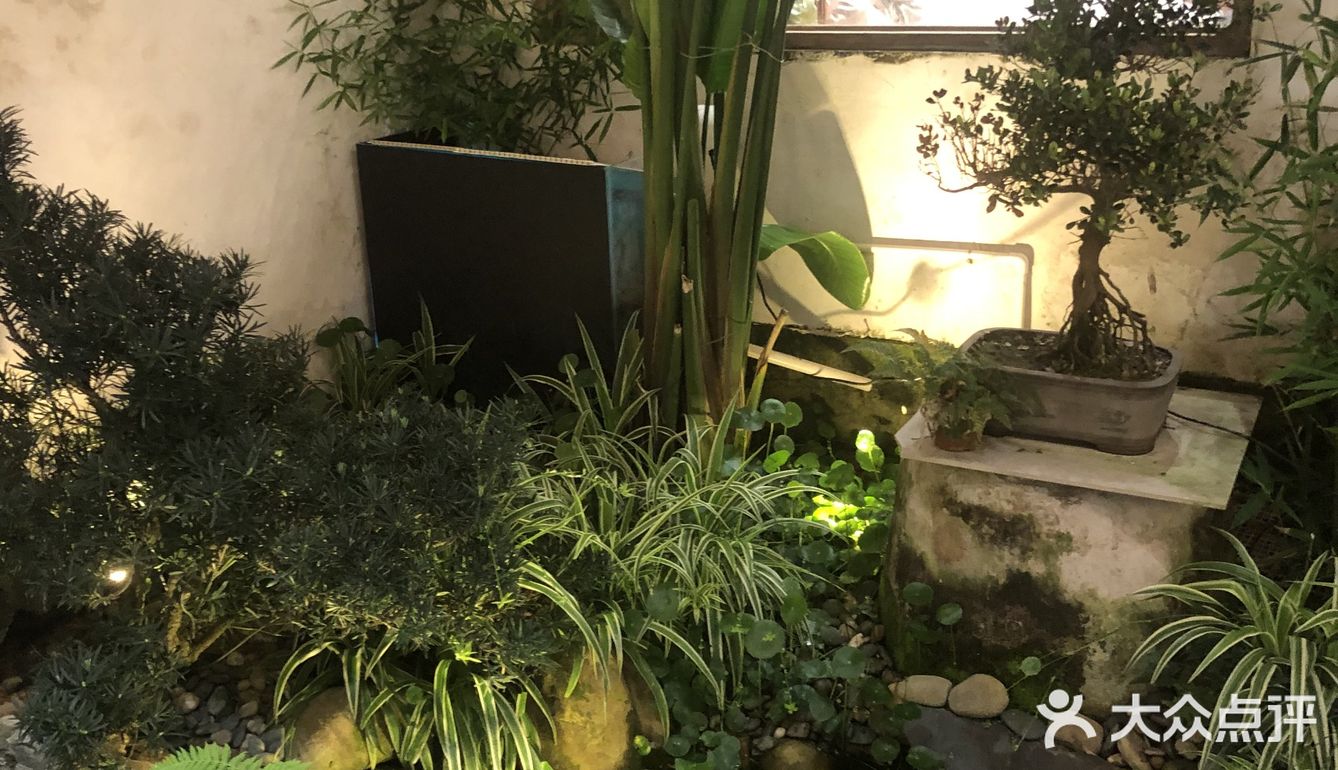 椰子味十足，真的不错 吃到后面汤底有些油了
