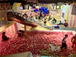 -木马王国(萧山银隆店)