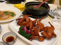 -沙龙酒家