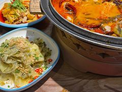 -山城外·非遗酸菜鱼(蜀都万达店)