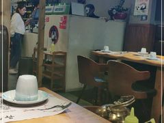 大堂-唯成•韩国炭火烤肉 유성고기