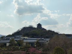 -雅达·阳羡溪山小镇中心