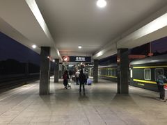-岳阳站