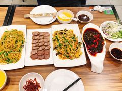 -合合春饼·酱骨·东北菜(潘家园店)