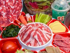 -赵美丽·重庆社区火锅·直营店(火车东站·中豪国际店)