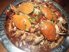 鸡爪煲-胖哥俩肉蟹煲(湖滨银泰in77店)