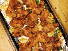 东镇老味道烤鸡块-老东镇啤酒屋海鲜加工·蒸汽海鲜·海鲜烧烤(台东店)