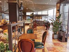 -红跑车蛋糕世界(龙湖杭州西溪天街店)