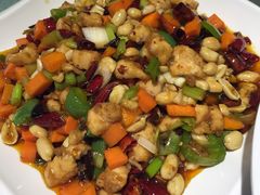 -赶海部落海鲜城(海阳路店)