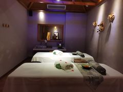 -金色印象·4K影院式足体养生(杨家坪西郊店)