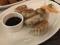-WOLFGANG PUCK KITCHEN & BAR(迪士尼小镇店)