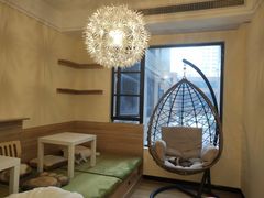 -滚猫咖啡·猫咖·猫友好撸猫(未来城店)