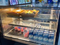 面包甜点陈列柜-茶百道(湖墅潮王路店)