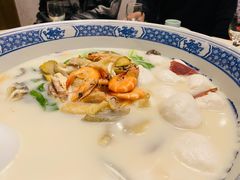 极品鱼头皇-山外山菜馆(玉泉路店)