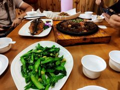 -东馆和天下特色餐饮(工农店)