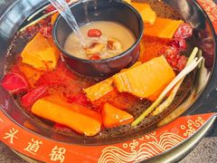 -三江两海老火锅(北京首店)